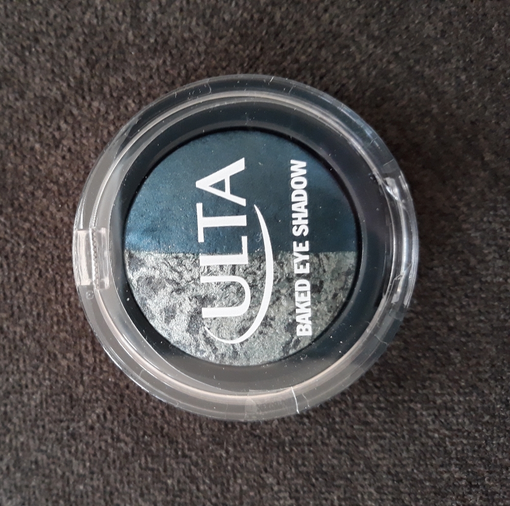 Brand New Ulta Baked eyeshadow duo in Color Drama NIP